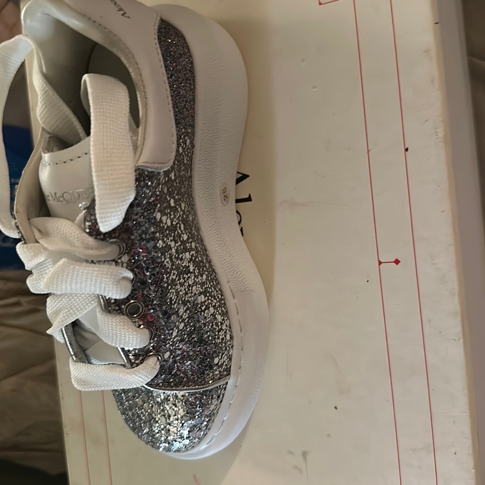 Kids Alexander McQueen wore one time